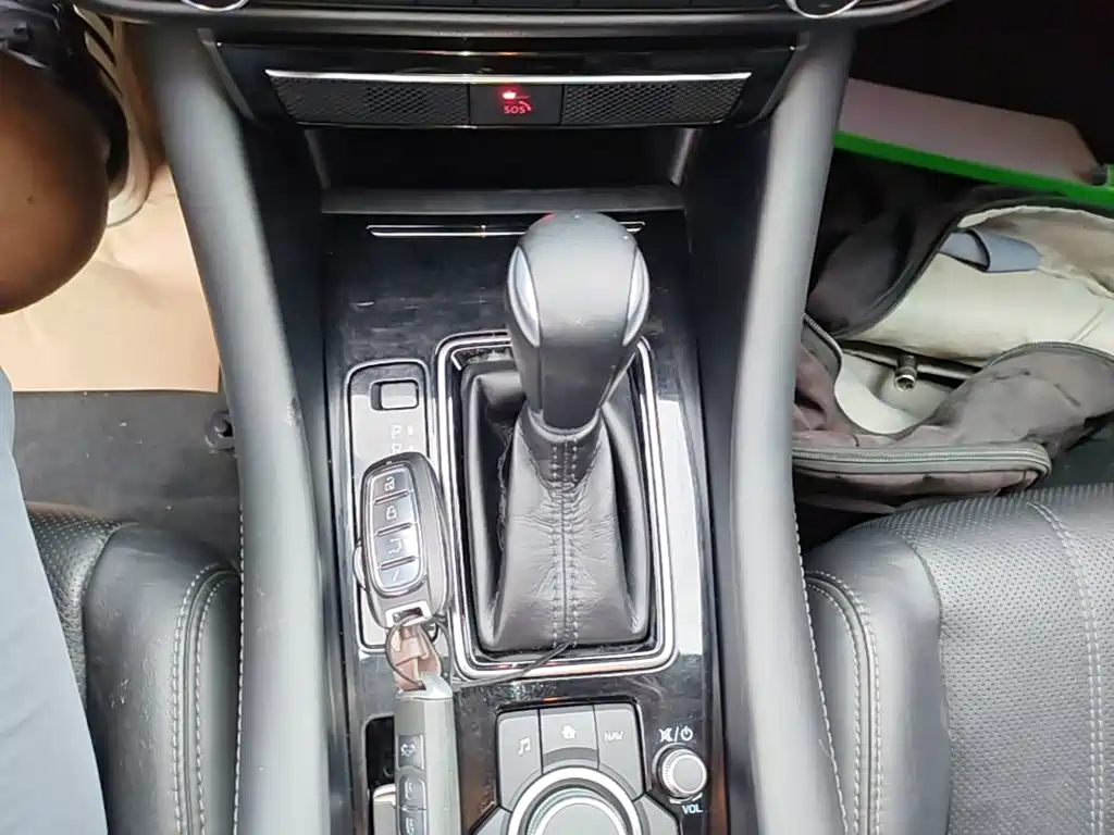 Mazda Atenza — миниатюра 14