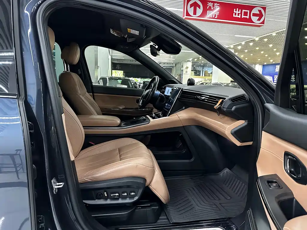 NIO ES8 — миниатюра 10