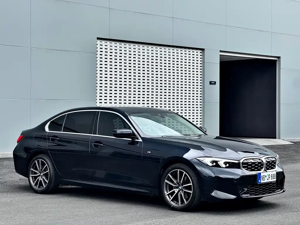 BMW 3 Series 3 2023 325Li M Sport
