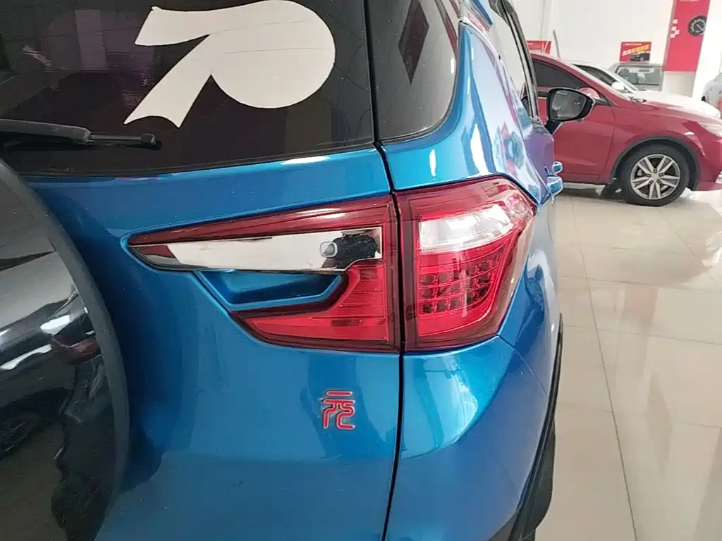 BYD Yuan — миниатюра 8
