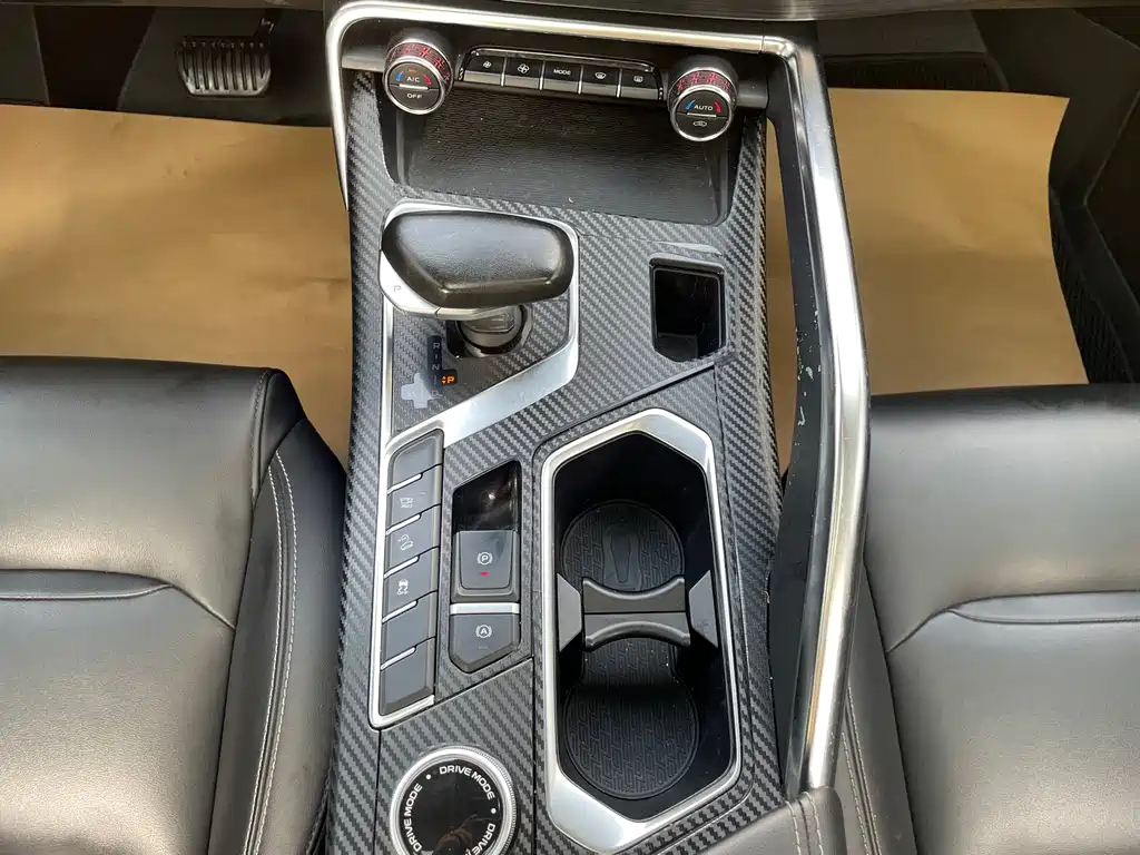Geely Xingyue — миниатюра 16