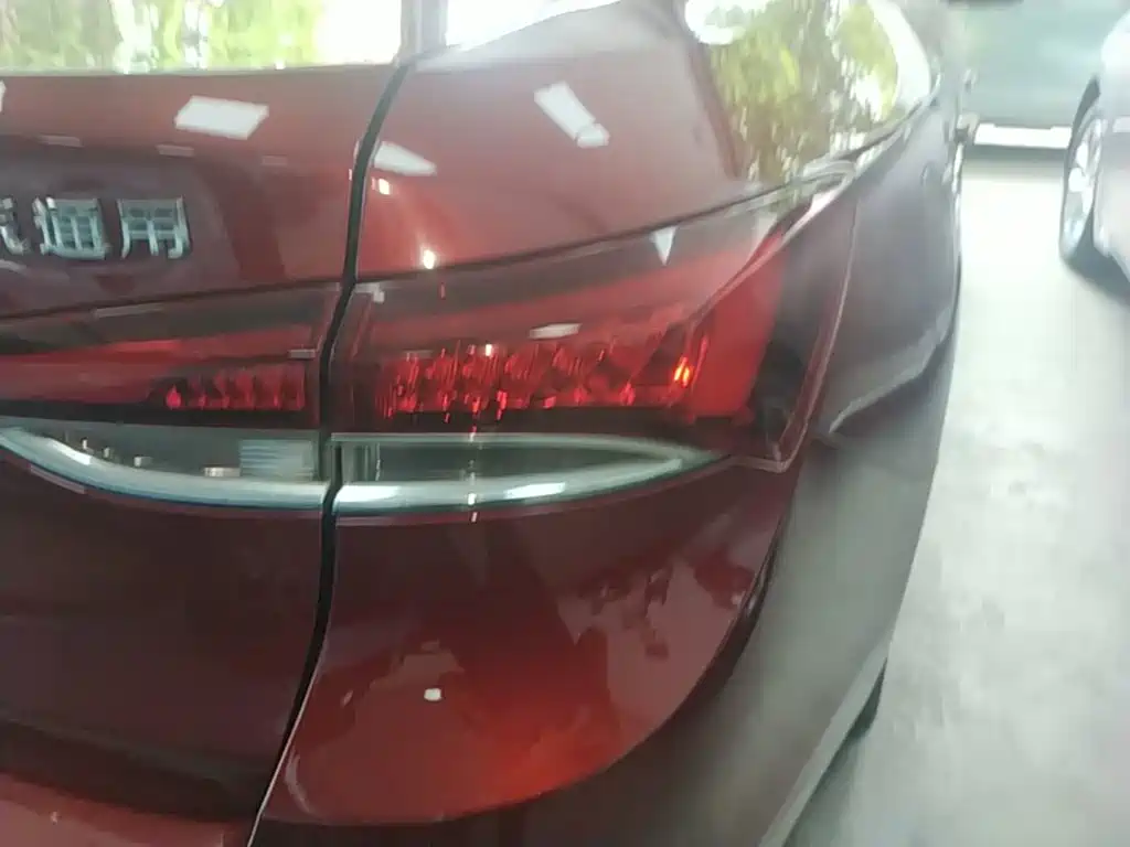 Buick Excelle — миниатюра 8