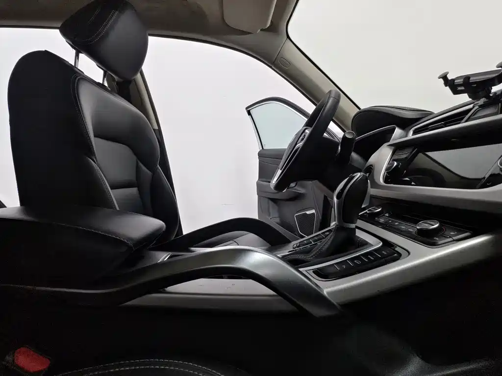 Geely Boyue — миниатюра 15