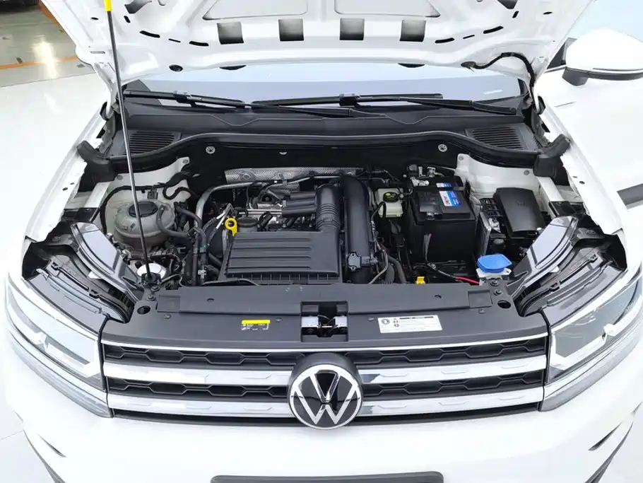 Volkswagen Tharu — миниатюра 10