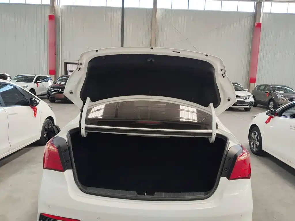 Hyundai Mistra — миниатюра 19