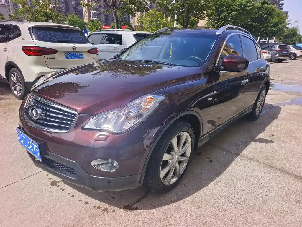 Infiniti EX 2012