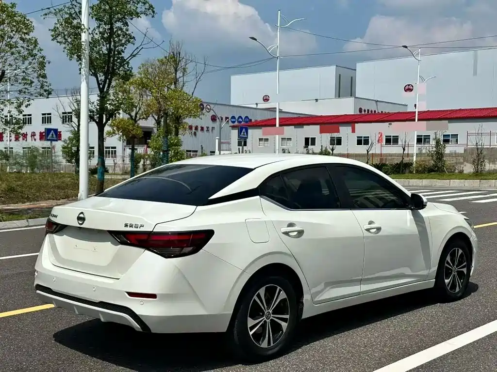Nissan Sylphy — миниатюра 7