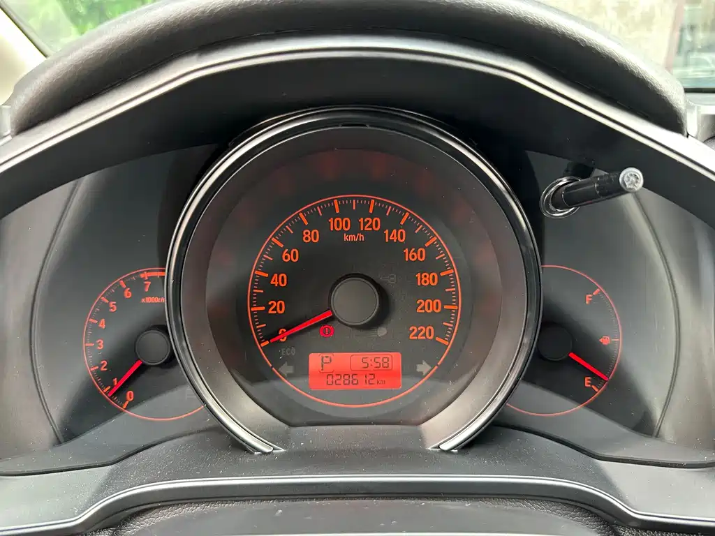 Honda Fit — миниатюра 13