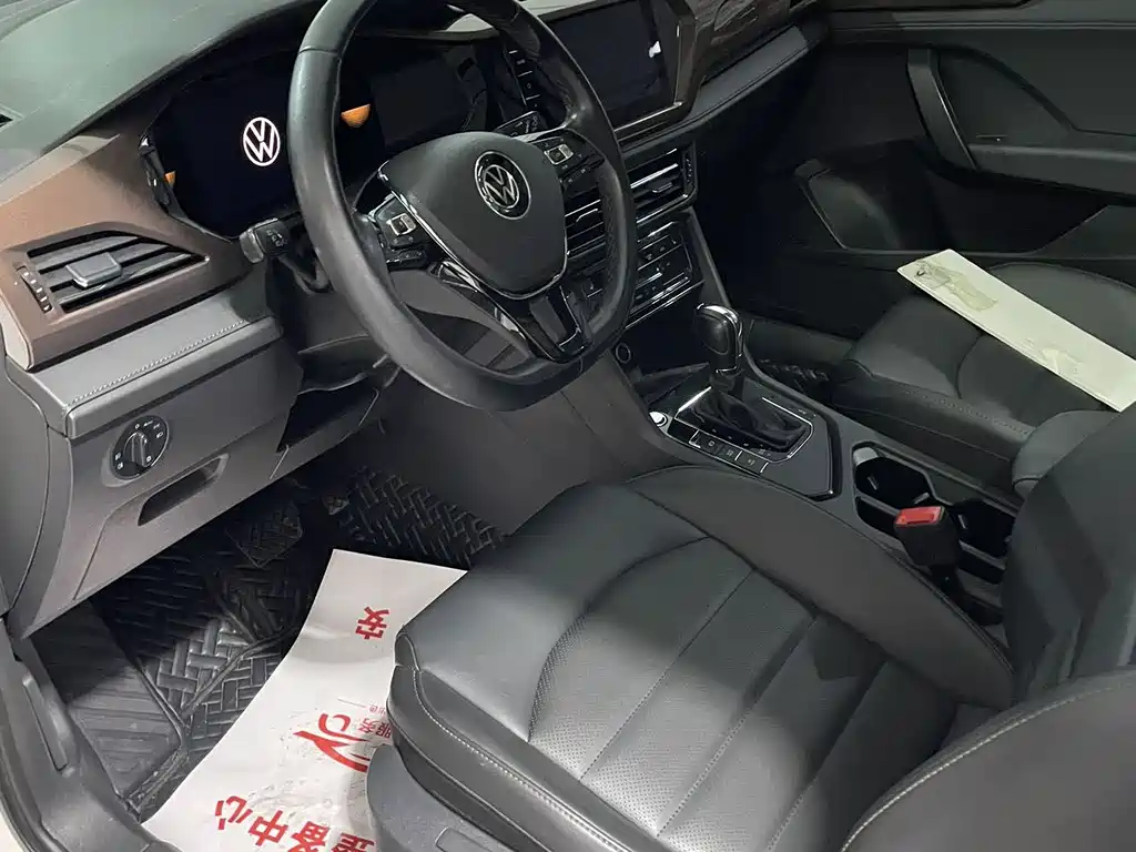 Volkswagen Tharu — миниатюра 4