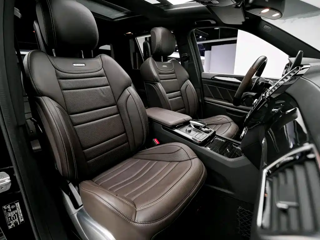 Mercedes-Benz GLS AMG — миниатюра 14