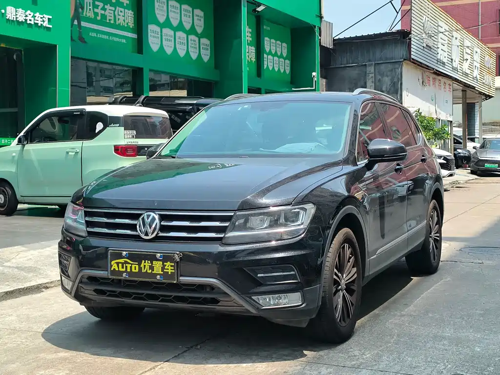 Volkswagen Tiguan L