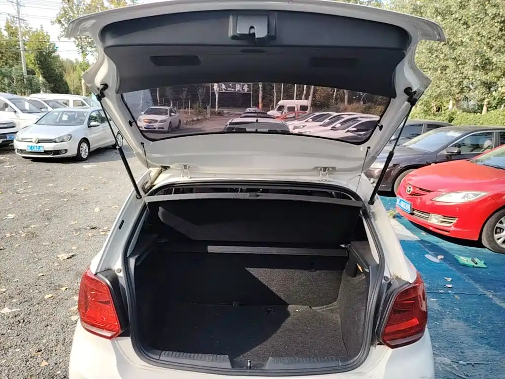 Volkswagen Polo — миниатюра 19
