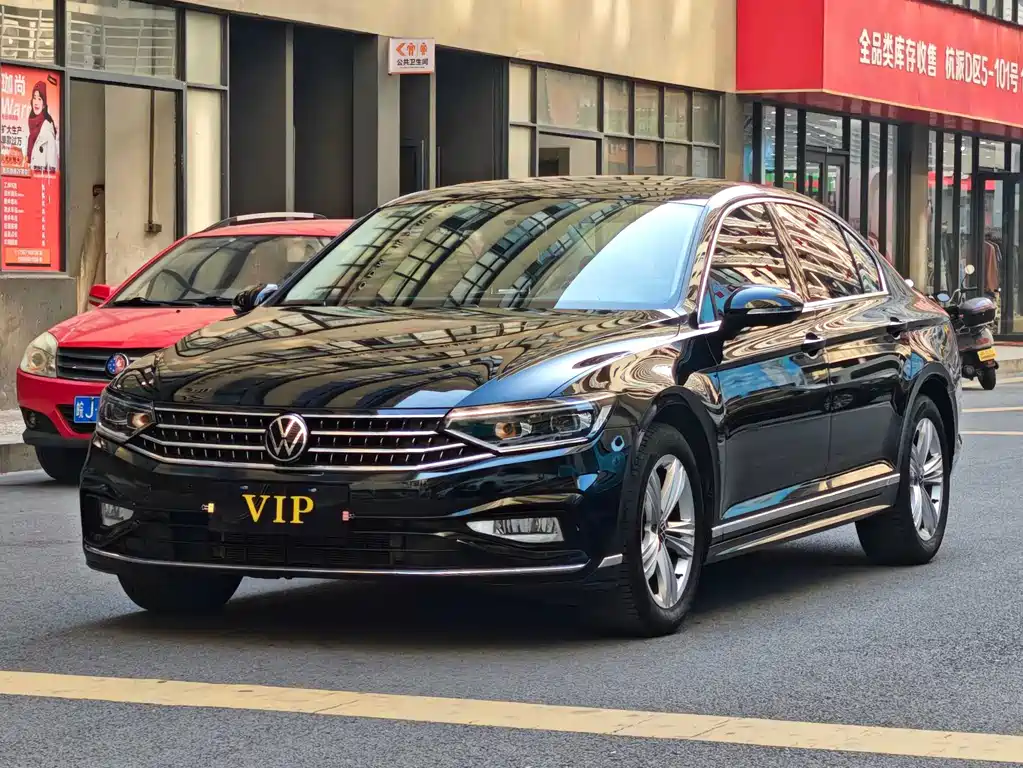 Купить Volkswagen Magotan