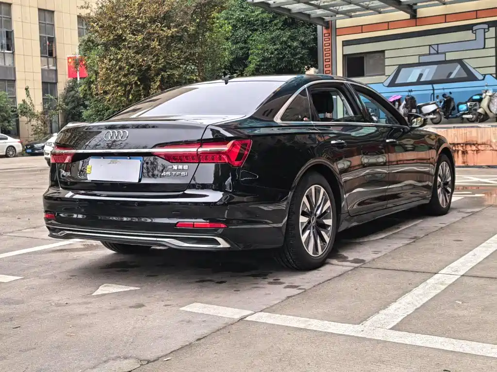 Audi A6L — миниатюра 15