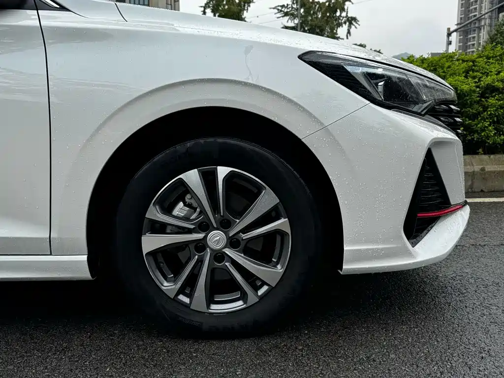 Changan Eado — миниатюра 21