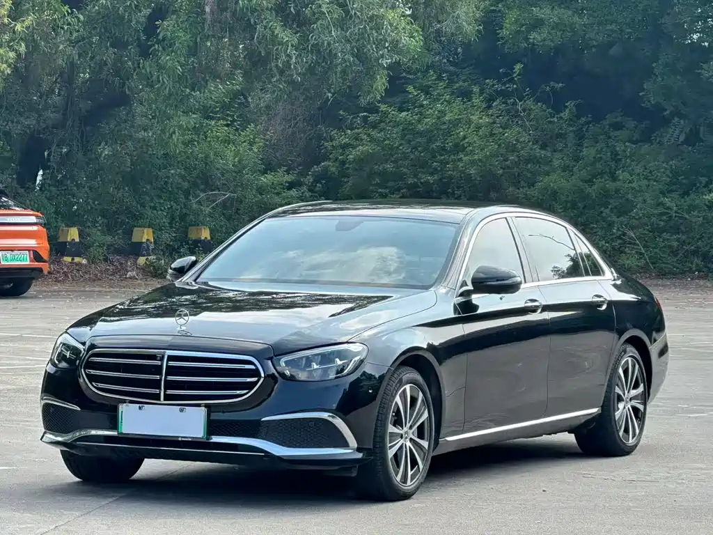 Mercedes-Benz E-Class PHEV
