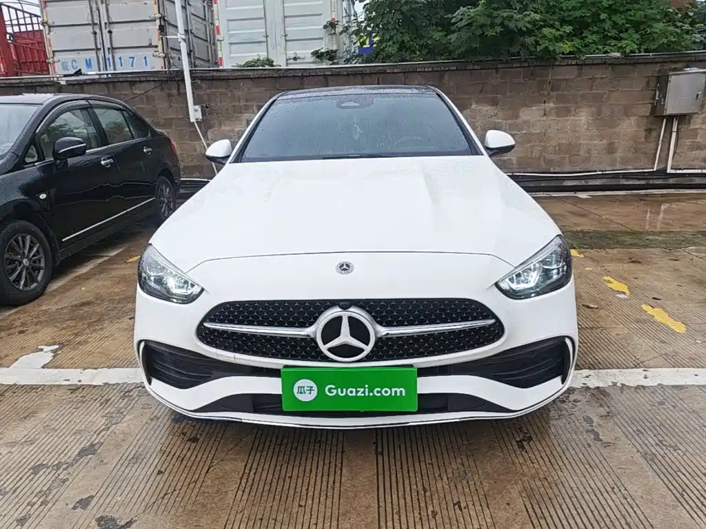 Mercedes-Benz C-Class — миниатюра 3