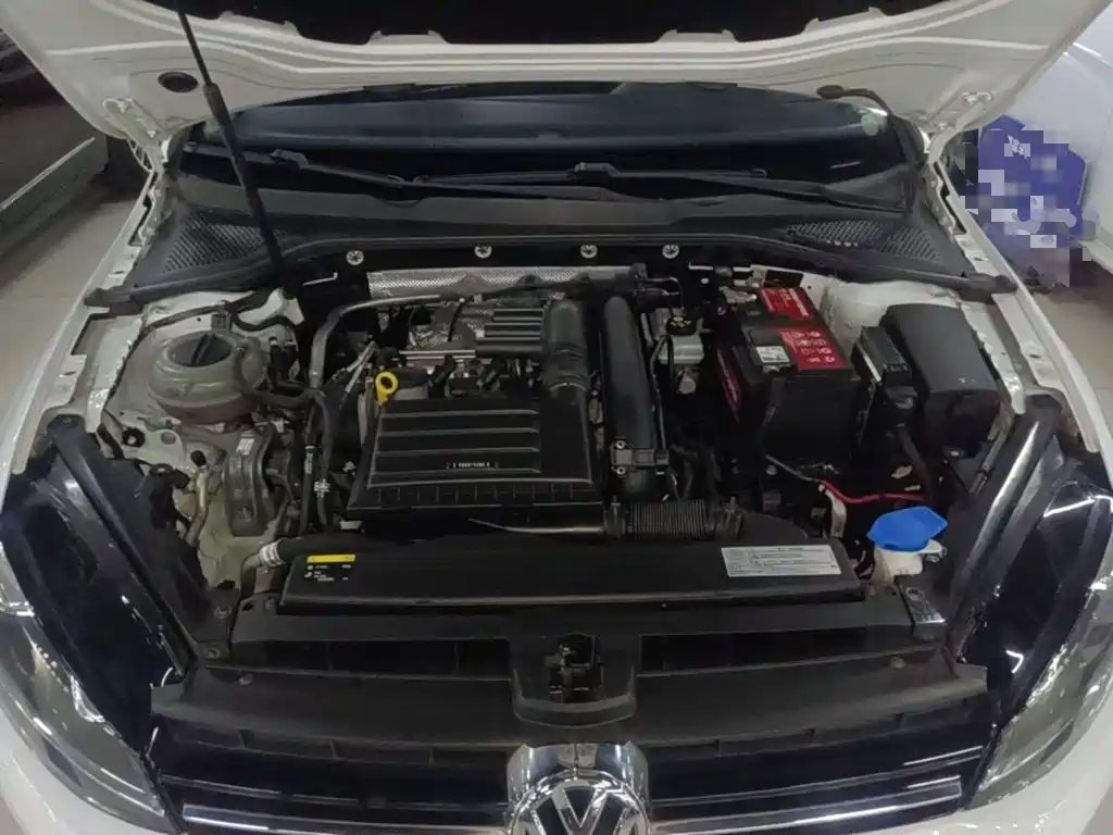 Volkswagen Golf — миниатюра 20