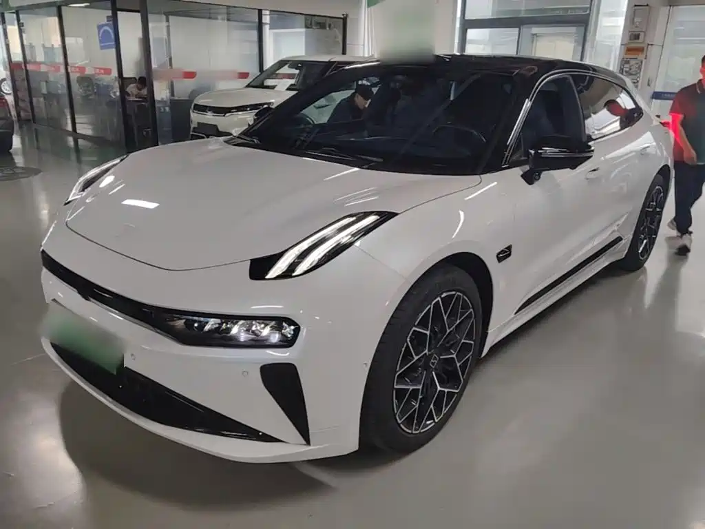 Zeekr 001