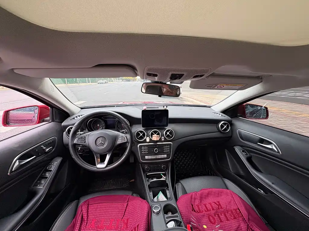 Mercedes-Benz GLA — миниатюра 10
