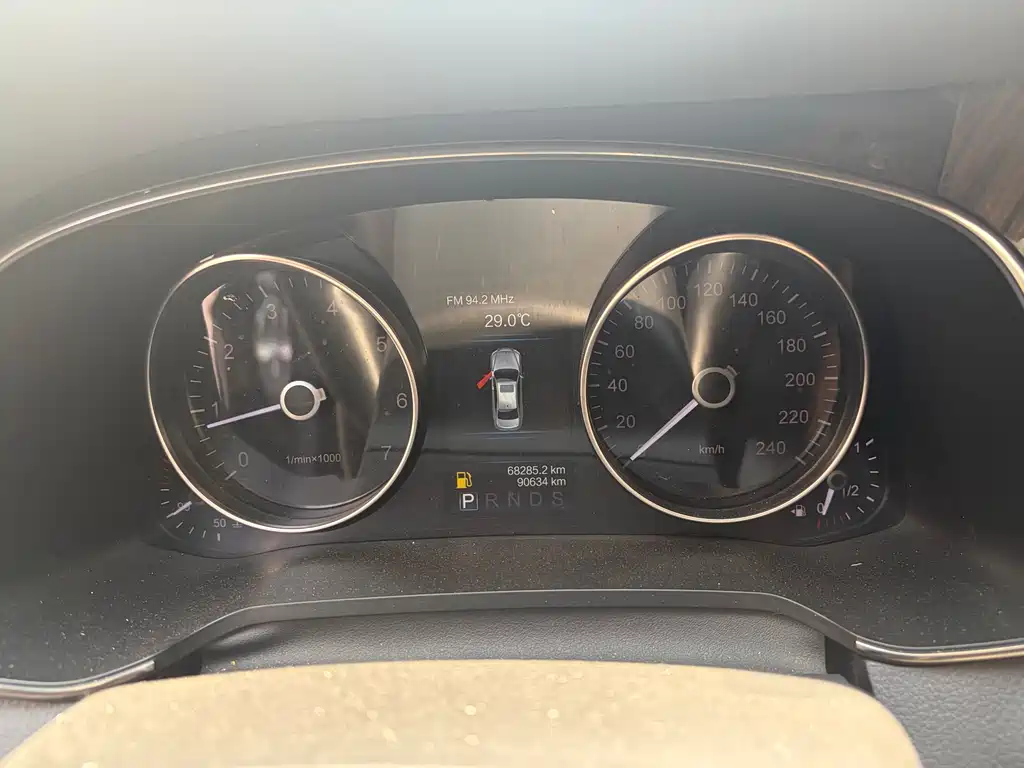 Hongqi H7 2021 1.8T Comfort