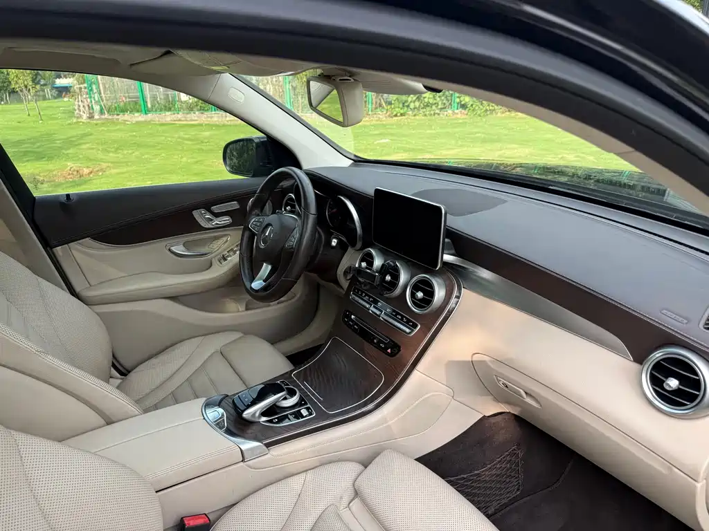 Mercedes-Benz GLC — миниатюра 13