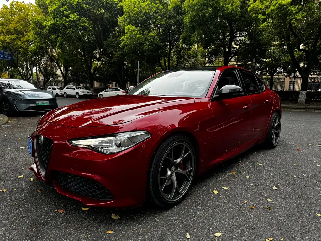 Купить Alfa Romeo Giulia