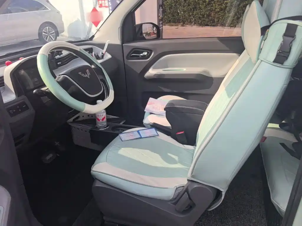 Wuling MINIEV — миниатюра 15