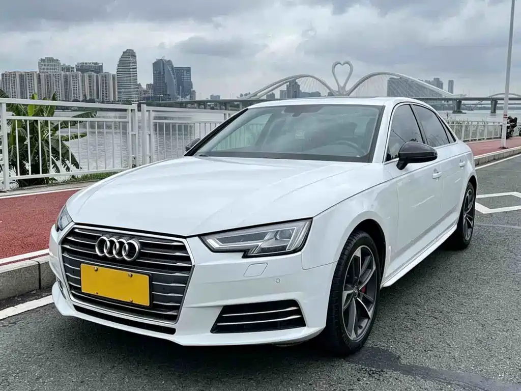 Audi A4L 2017 45 TFSI quattro