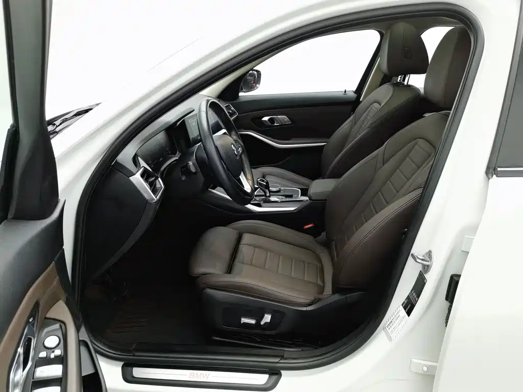 BMW 3 Series — миниатюра 10