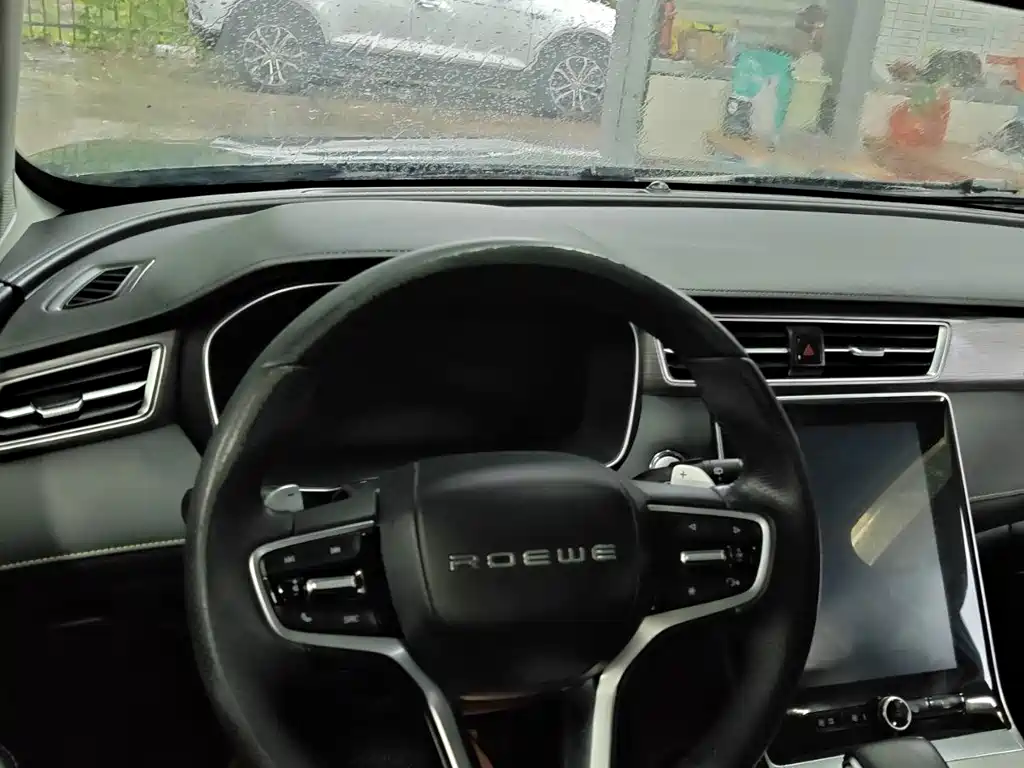 Roewe RX5 New Energy — миниатюра 12