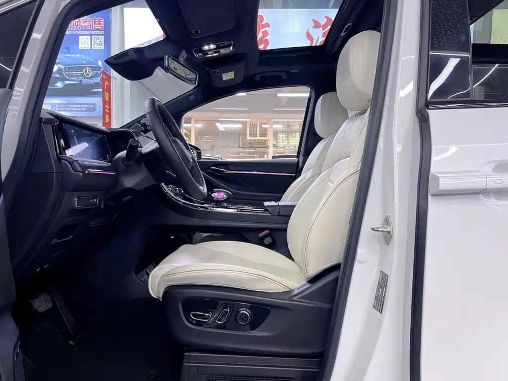 GAC Motor Trumpchi M8 — миниатюра 12