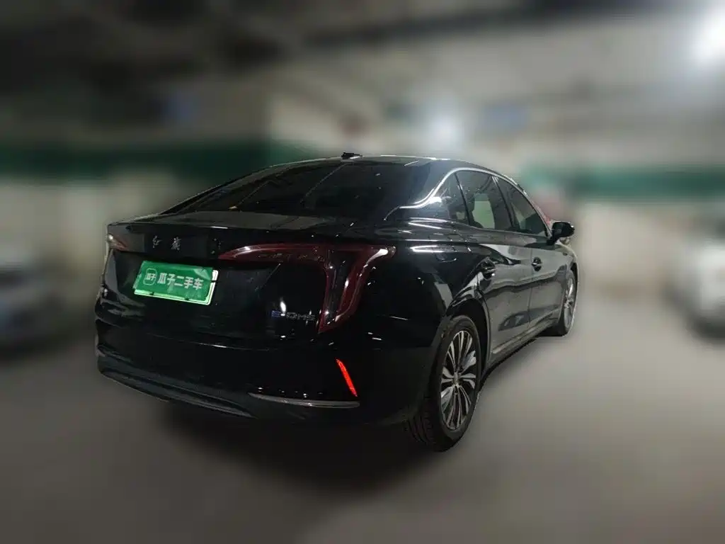 Hongqi Hongqi E-QM5 — миниатюра 6