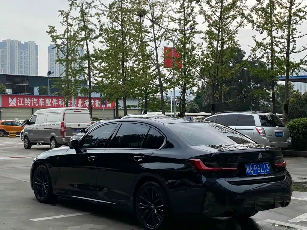 BMW 3 Series — миниатюра 19