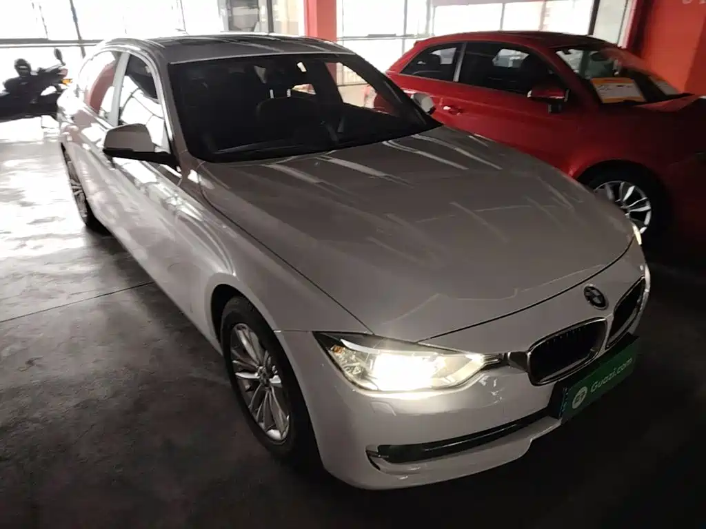 BMW 3 Series — миниатюра 4