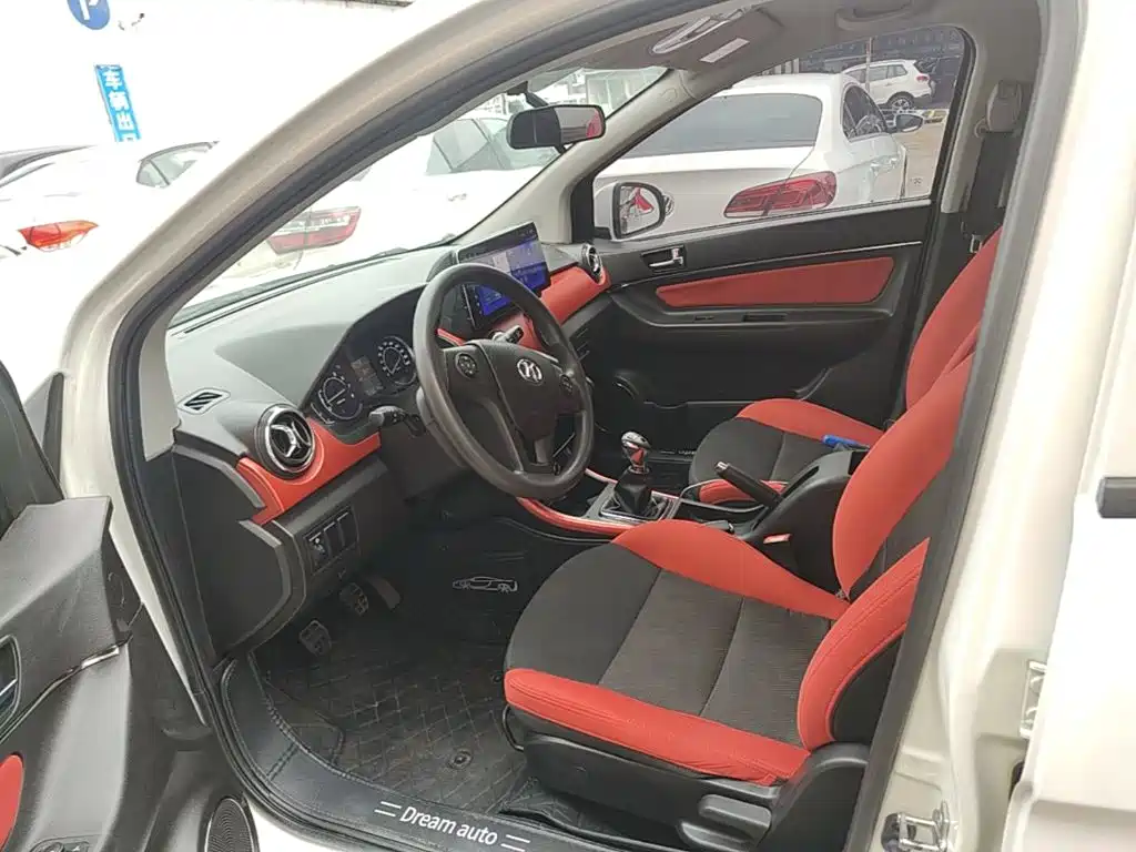 BAIC Senova X25 — миниатюра 15