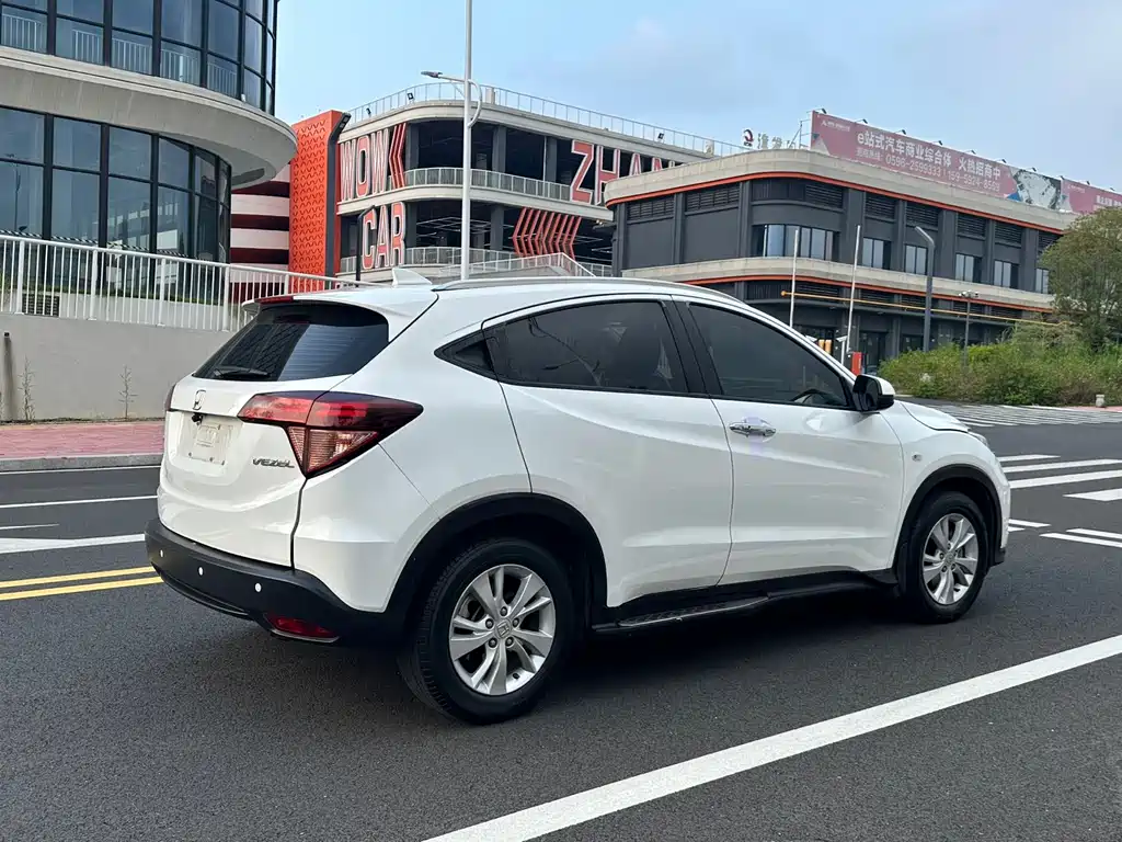 Honda Vezel — миниатюра 9
