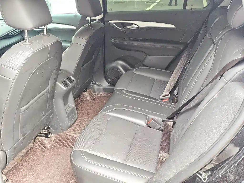 Buick Envision Plus — миниатюра 6