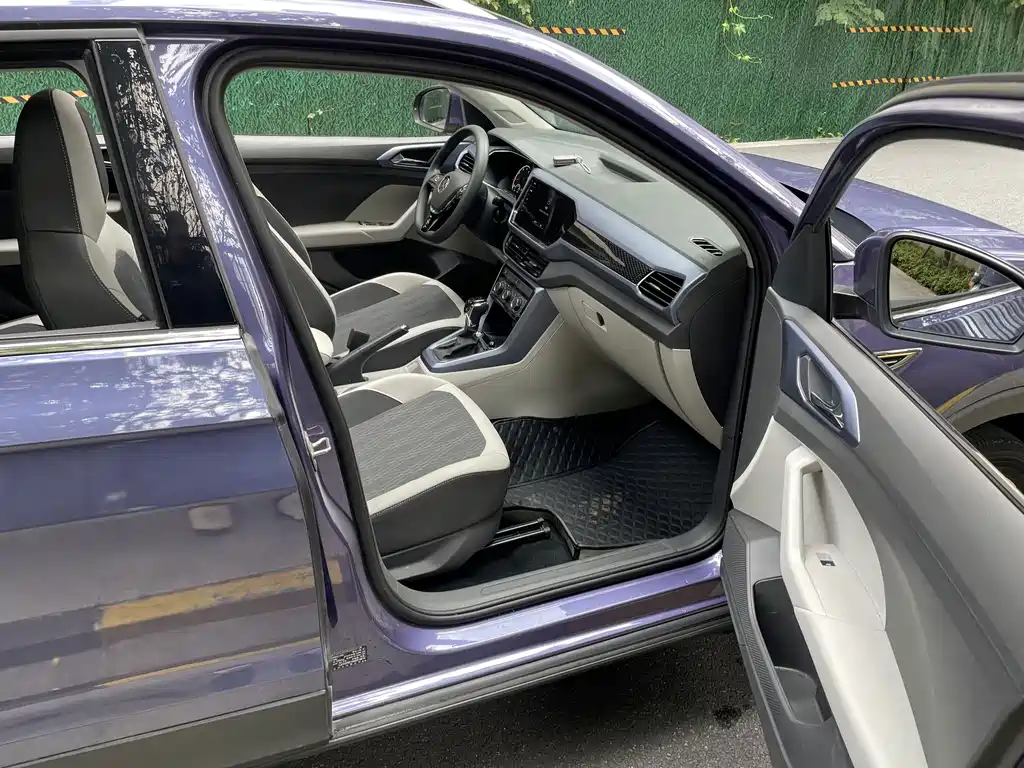 Volkswagen T-Cross — миниатюра 11