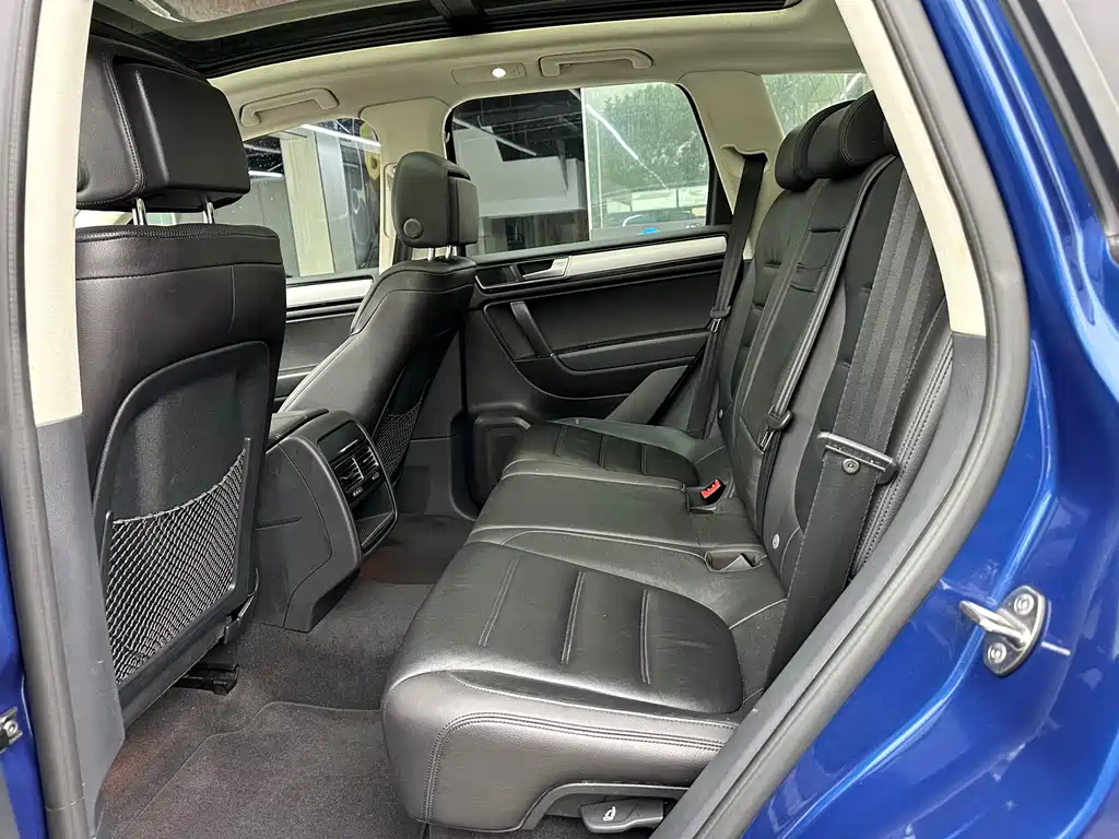 Volkswagen Touareg — миниатюра 8