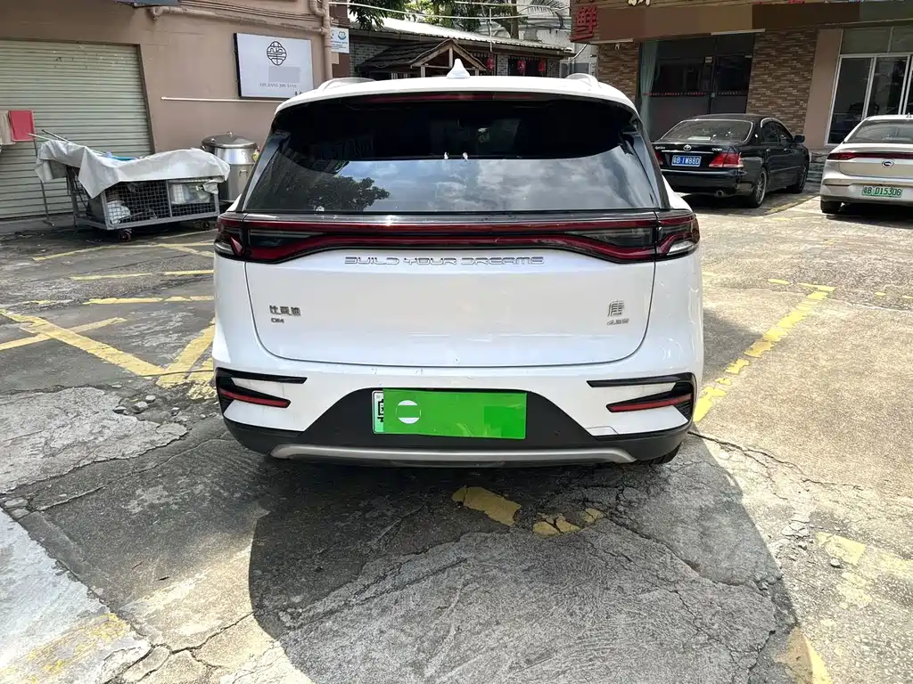 BYD Tang New Energy — миниатюра 4