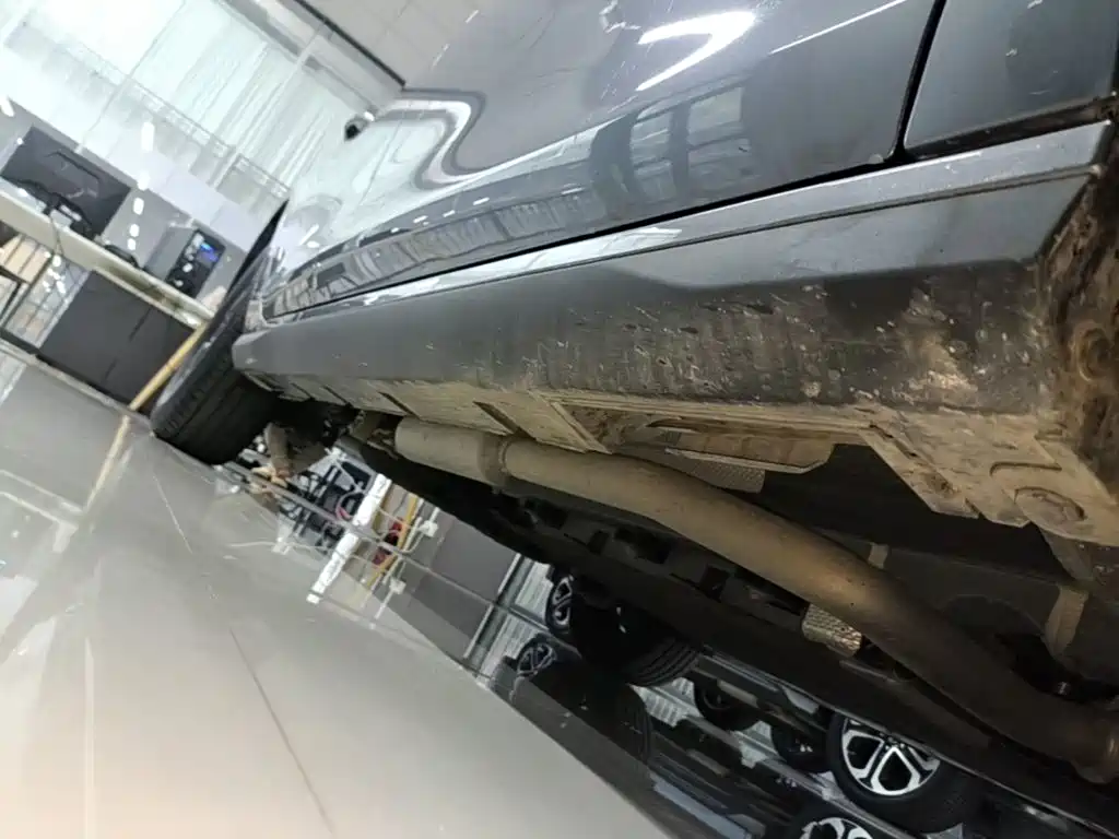 BYD Seal 05 DM-i — миниатюра 21
