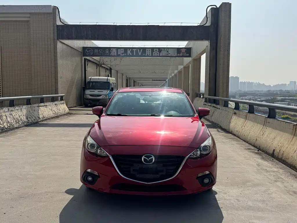 Mazda 3 Axela — миниатюра 2