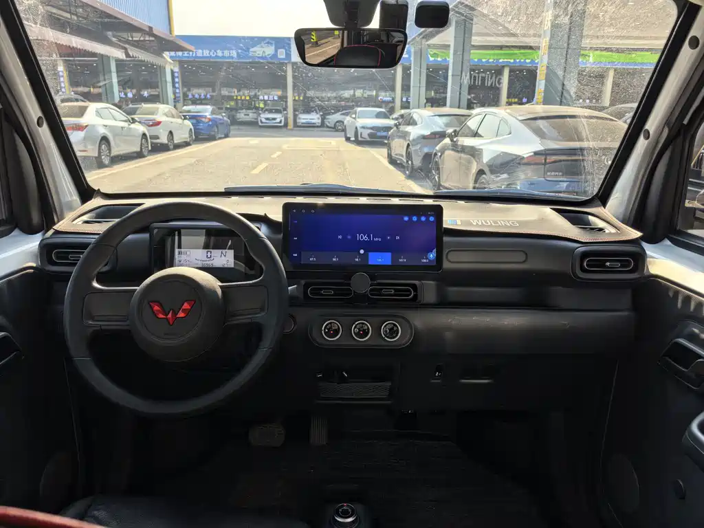 Wuling Zhiguang EV — миниатюра 9