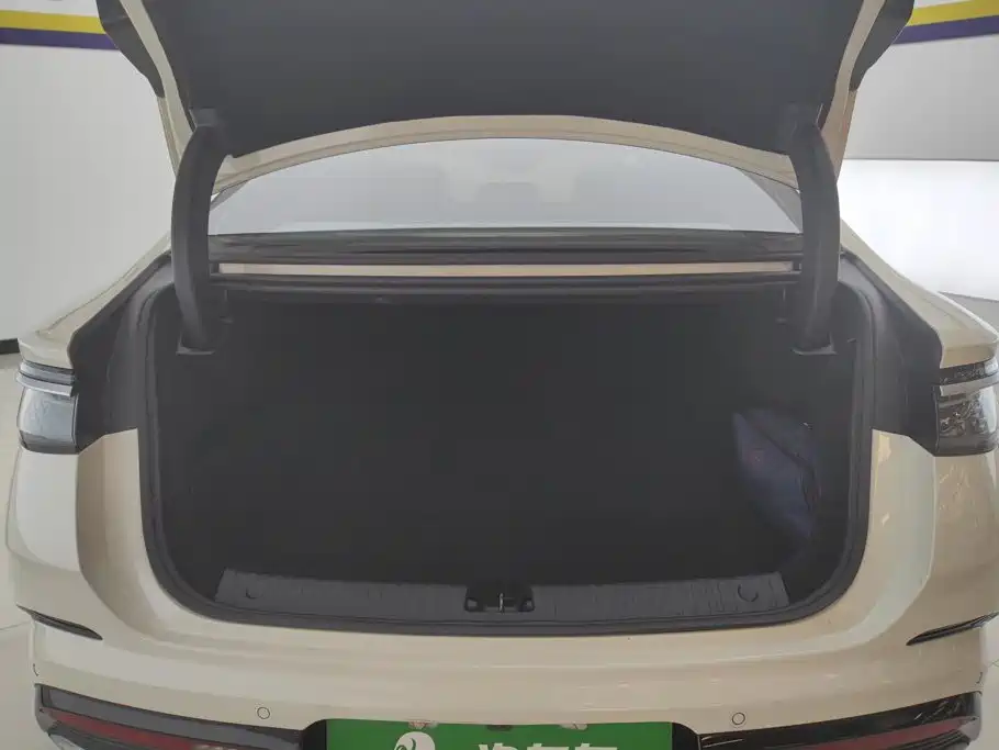 BYD Seal 07 DM-i — миниатюра 4