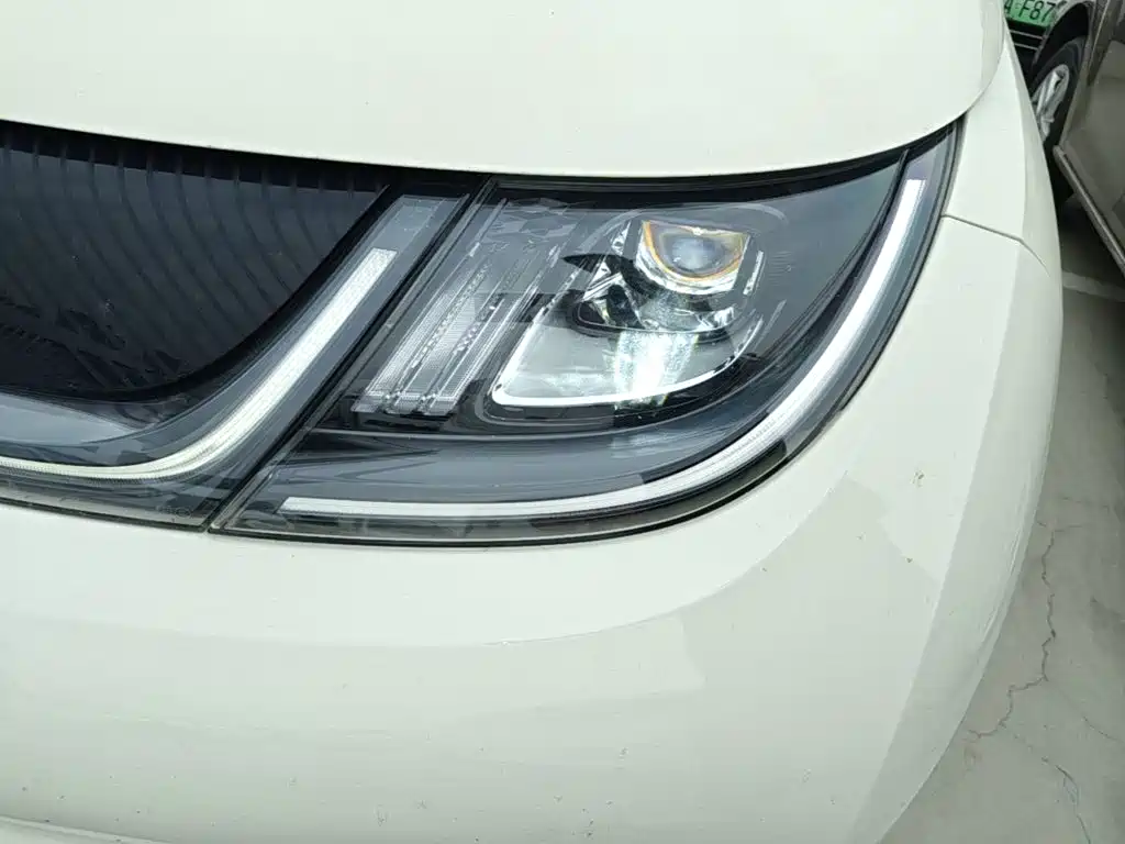 BYD Dolphin — миниатюра 24