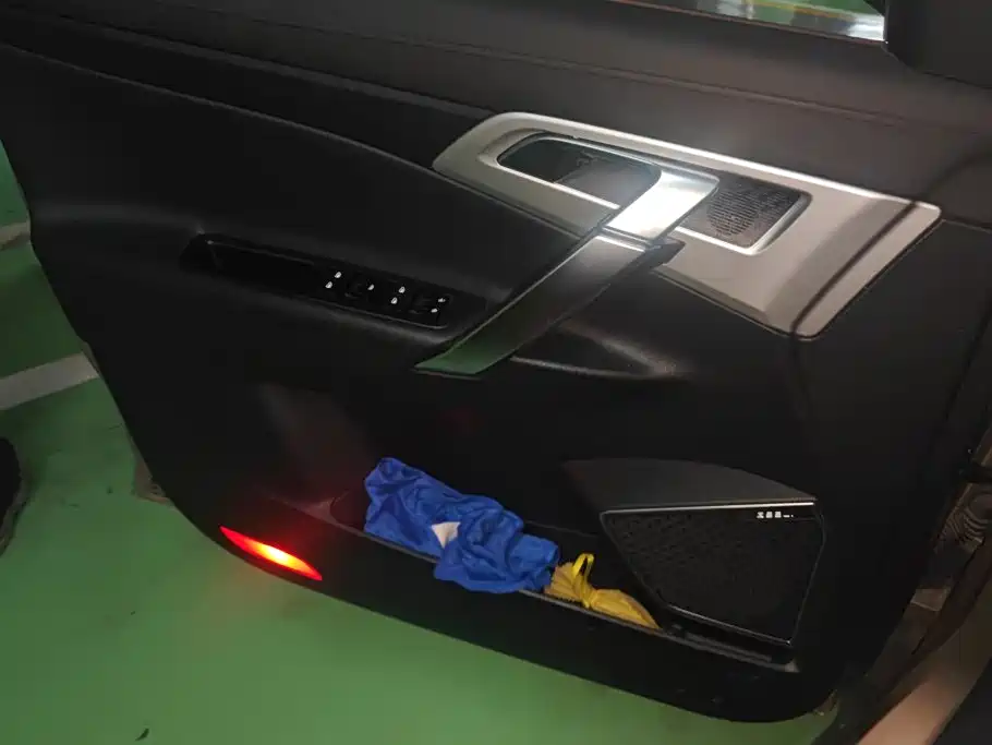 Geely Boyue — миниатюра 7