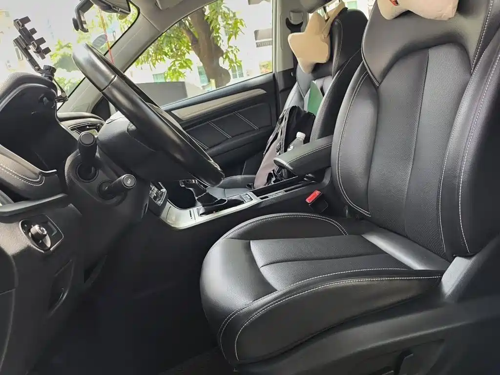 Roewe RX5 New Energy — миниатюра 16