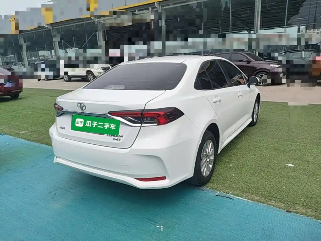 Toyota Corolla — миниатюра 7