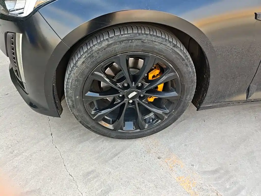 Cadillac CT5 — миниатюра 23